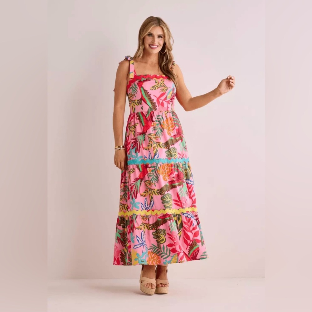 Avara Susana Floral Maxi Dress Womens Large Pink Smocked Tie Tropical Resort NEW